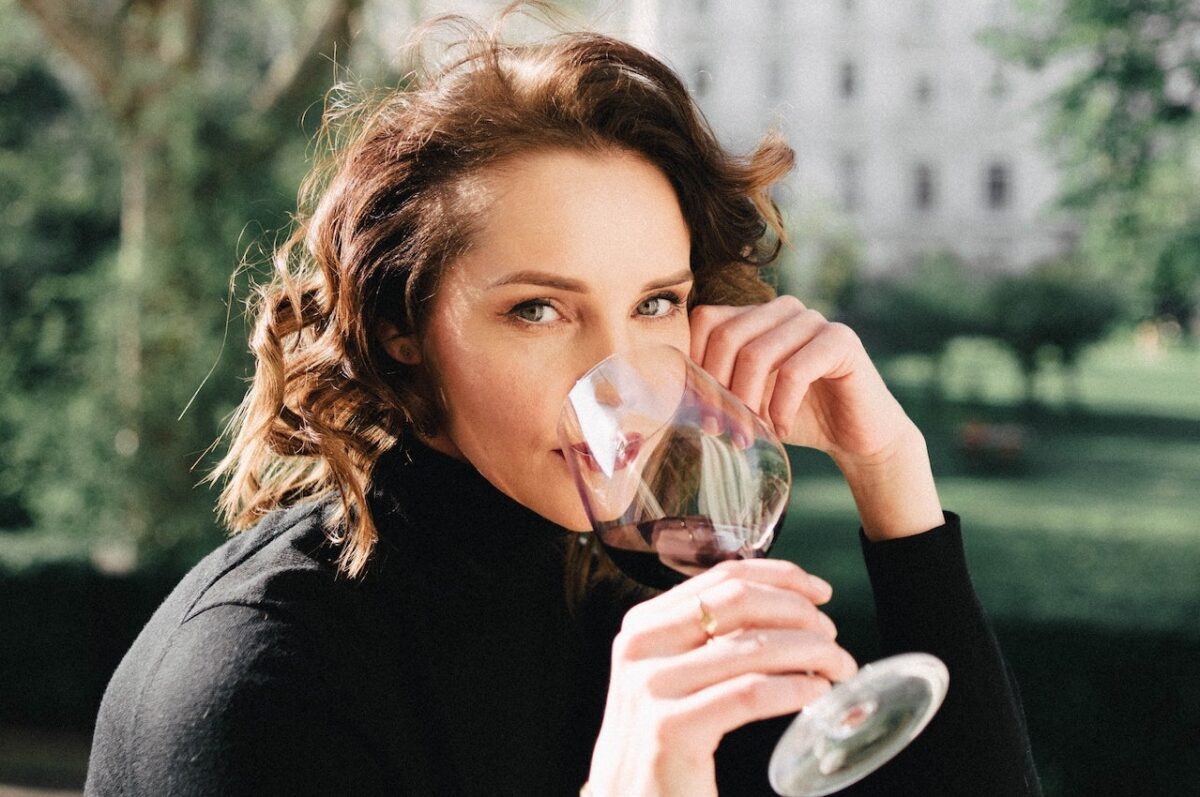 Assaporiamo i profumi e i sapori del vino da meditazione