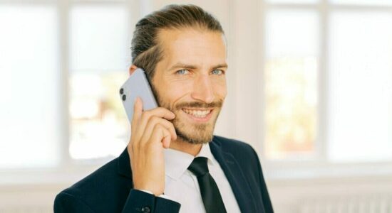 Come deve vestirsi un uomo