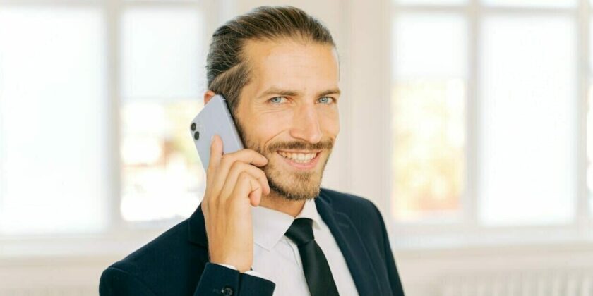 Come deve vestirsi un uomo