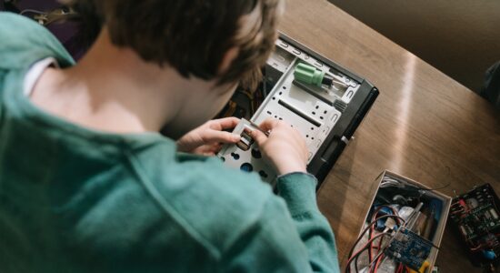 I ribassisti non allentano la presa su Eurotech