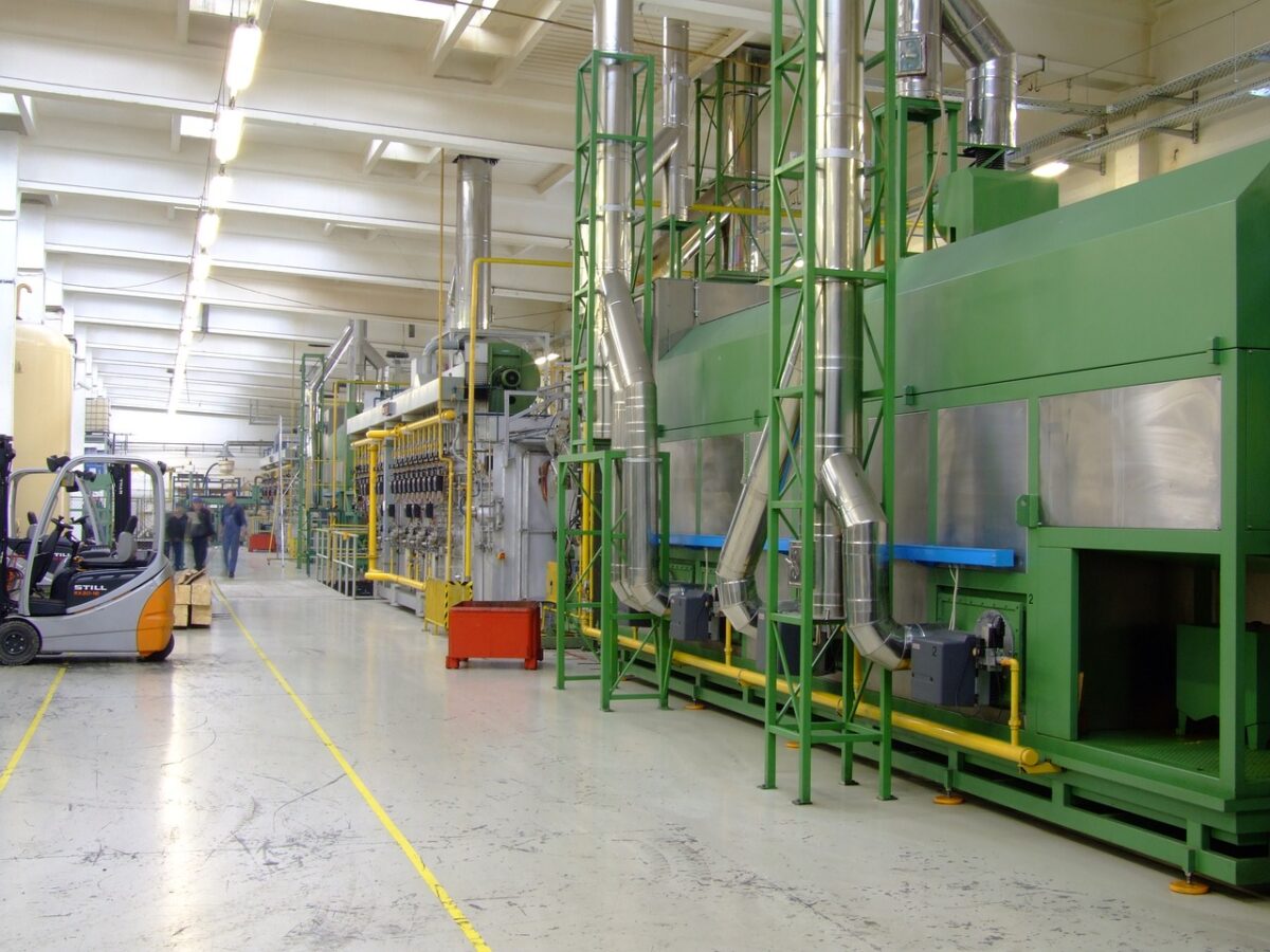 Favorire e premiare le aziende che investono in beni strumentali
