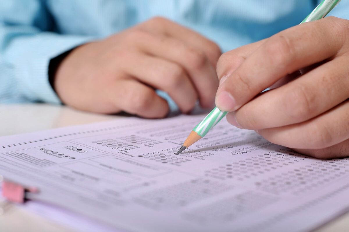 Il concorso prevede un test preselettivo