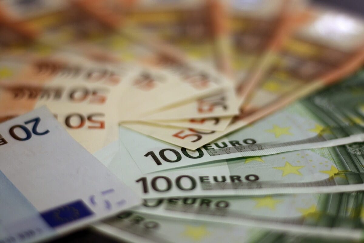 Le cartelle sono una fonte di reddito per il Comune