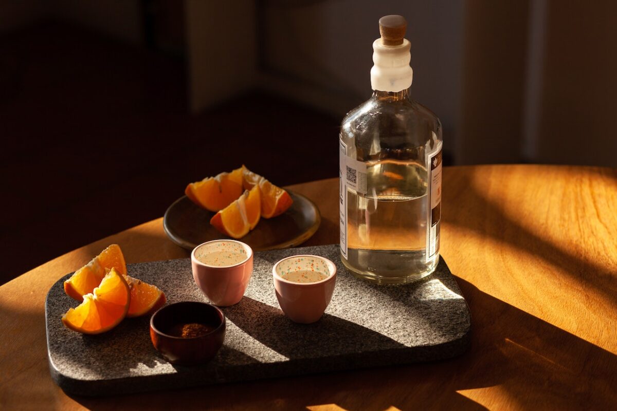 Liquore all'arancia e al cardamomo