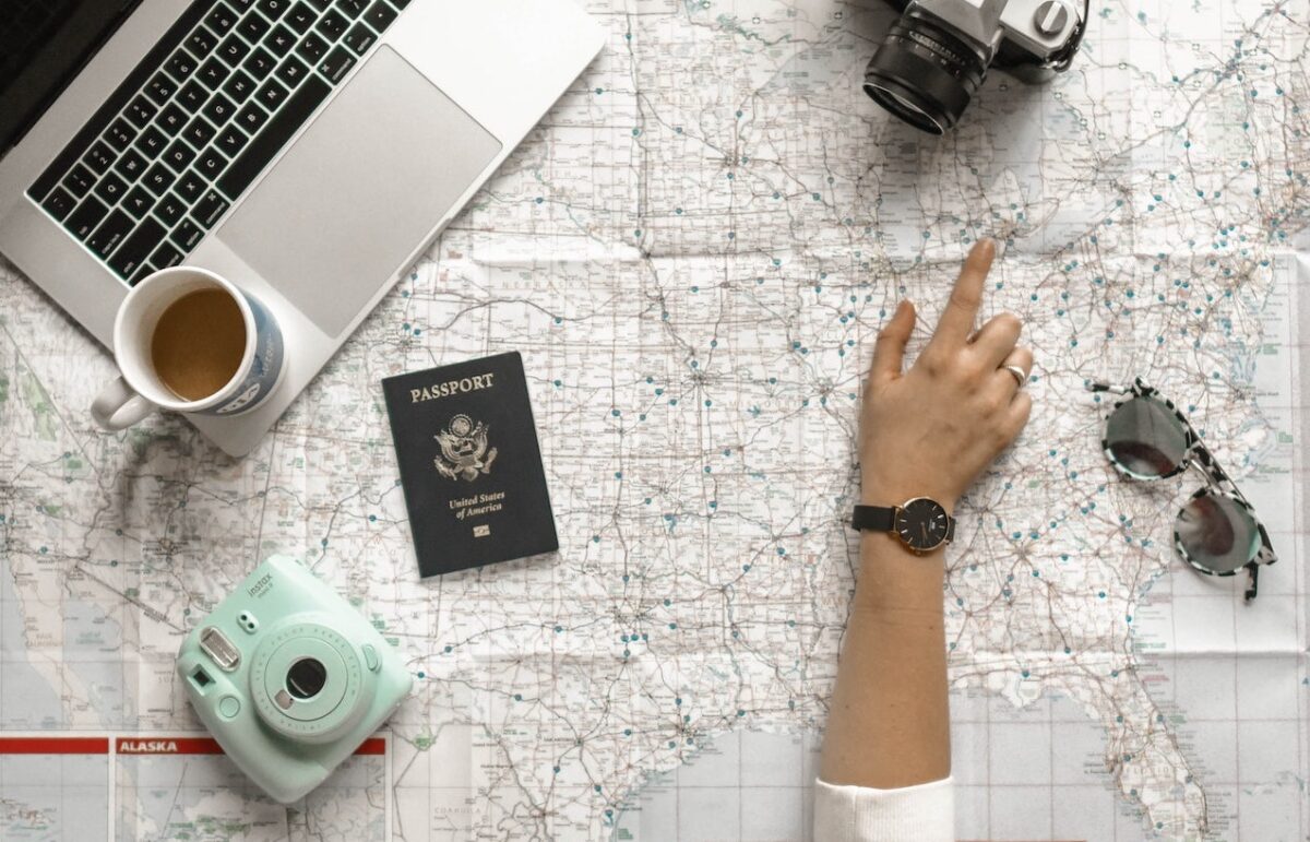 Possiamo viaggiare anche in live streaming