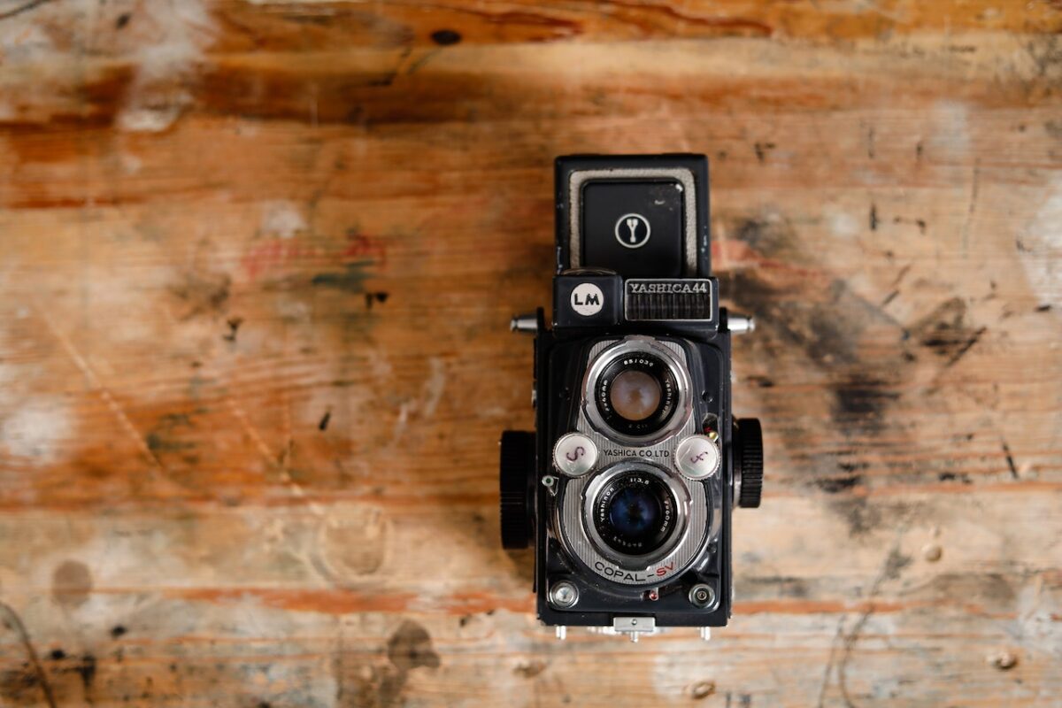 Potremmo regalare una macchina fotografica vintage