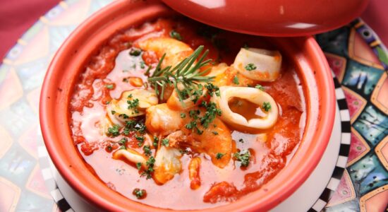 Zuppa con ciuffetti di calamari
