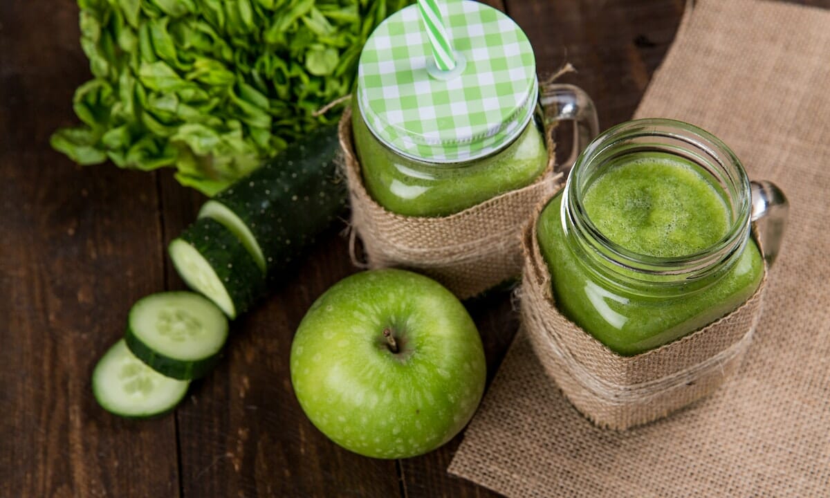 Beviamo tisane drenanti e bevande detox