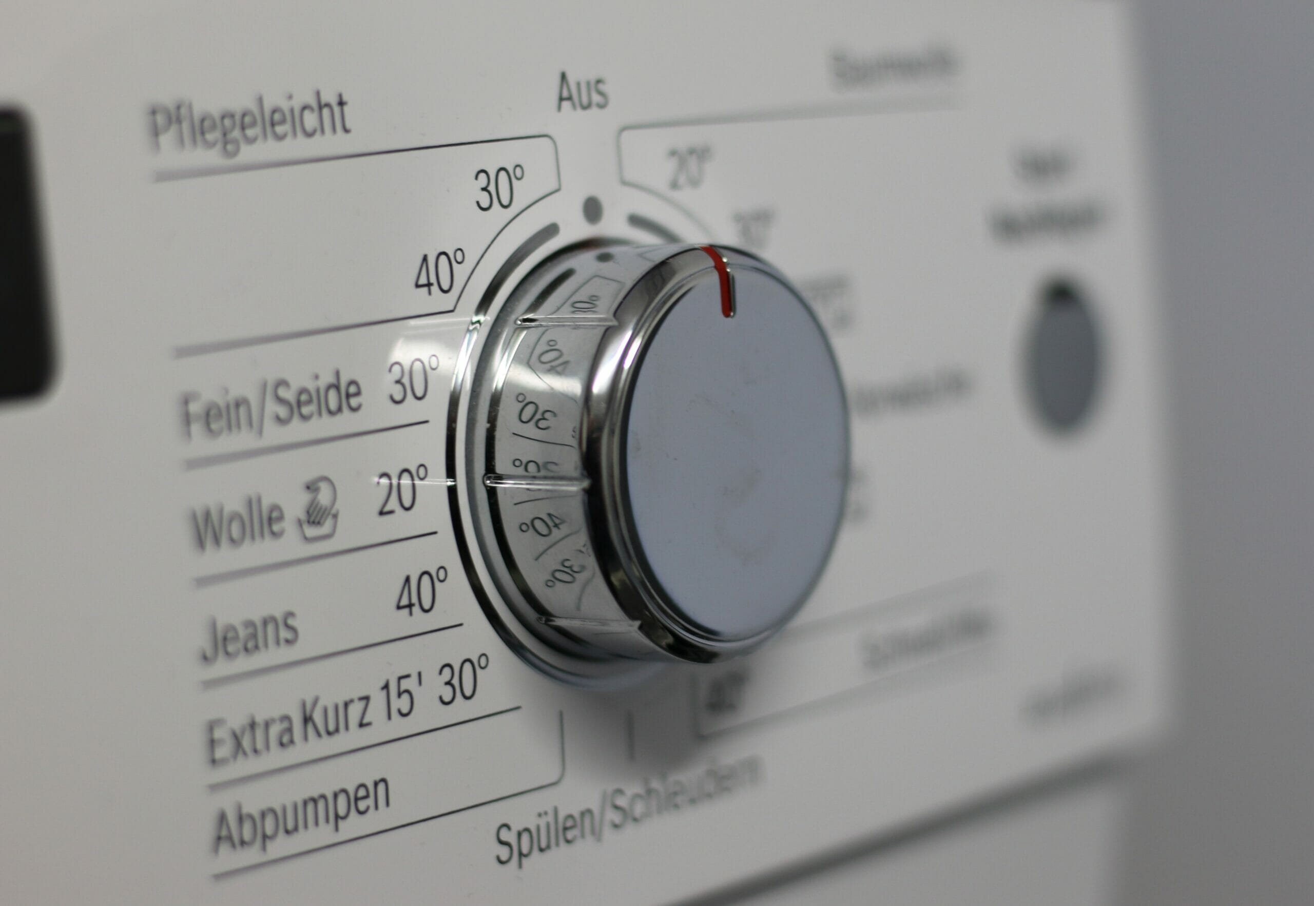 I vantaggi della funzione vapore sono innegabili. Si ottiene una perfetta igienizzazione dei capi anche a basse temperature