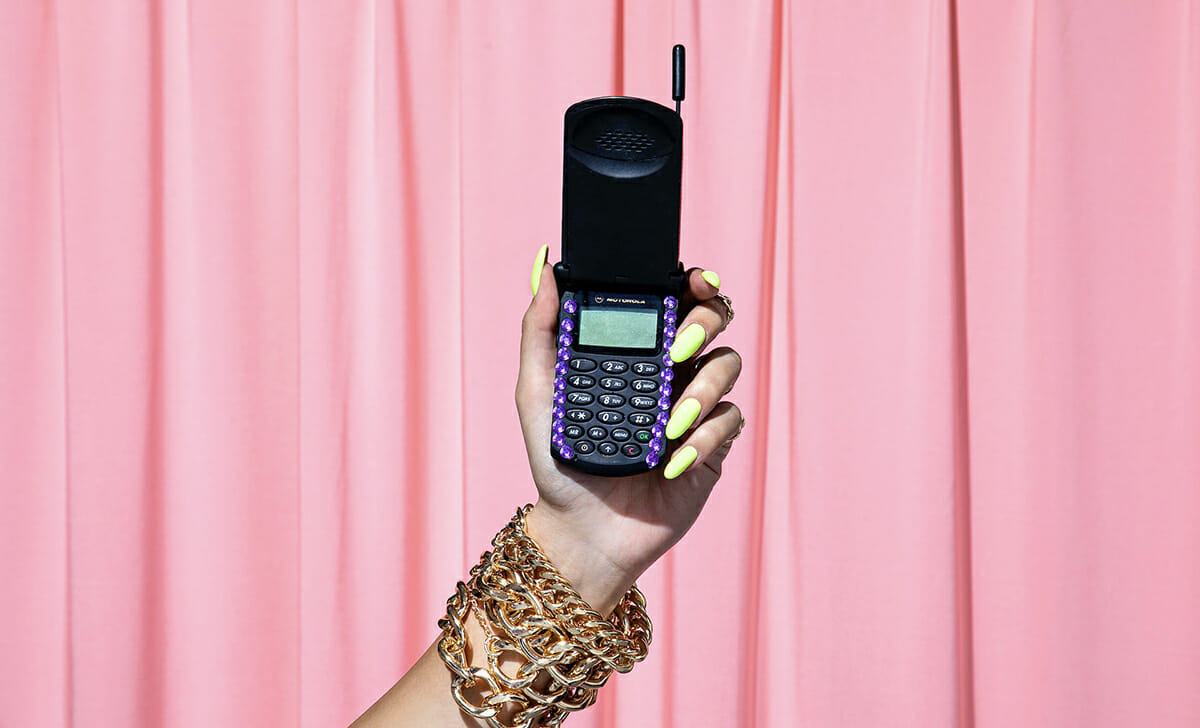 Il Motorola StarTAC, uscito nel lontanissimo 1996, era innovativo per il design a conchiglia
