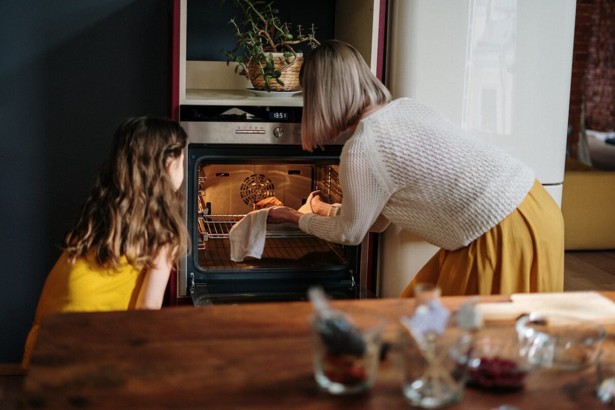 Il forno è uno degli elettrodomestici più importanti e presenti in cucina