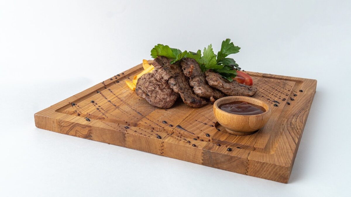 Il miele con la senape, da affiancare alla carne-proiezionidiborsa.it