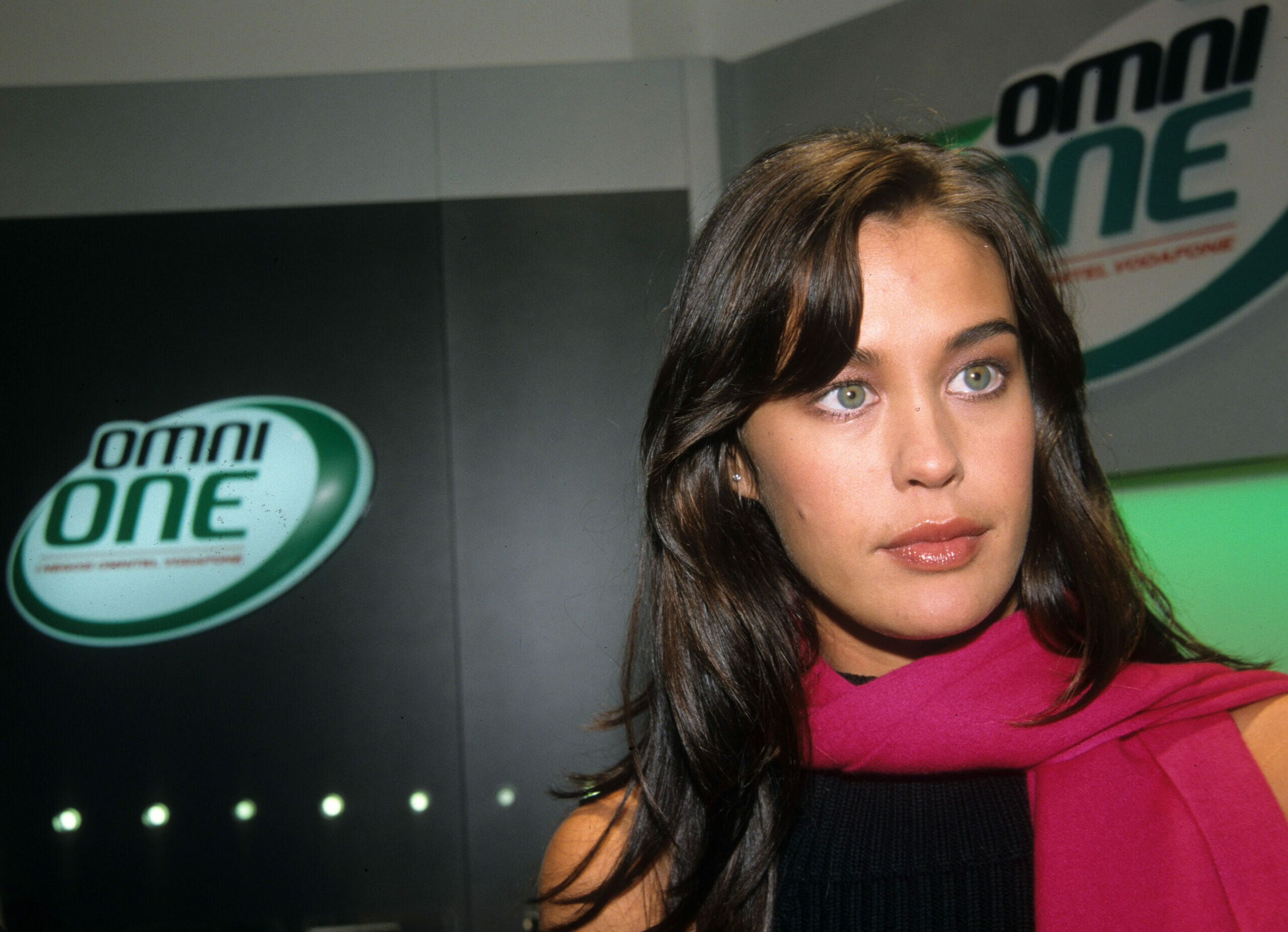Il successo di Megan Gale inzia quando fa da testimonial ad una compagnia telefonica