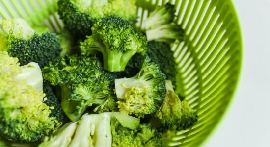 Il trucco che quasi nessuno conosce per cucinare i broccoli