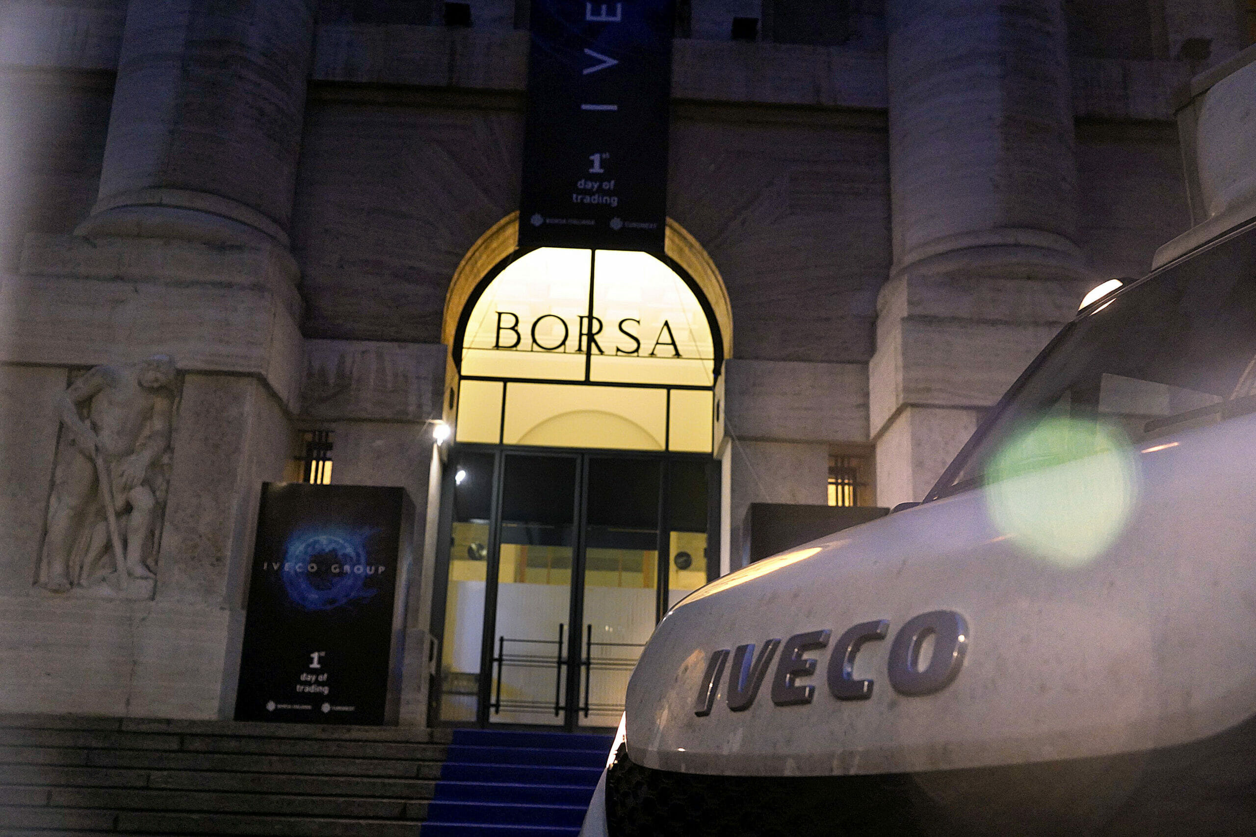 Con una variazione di oltre il 130%, quelle Iveco Group sono state tre Le 4 azioni con la maggiore variazione di volumi scambiati al termine della scorsa settimana quelle che maggiormente hanno visto un aumento dell'interesse degli investitori