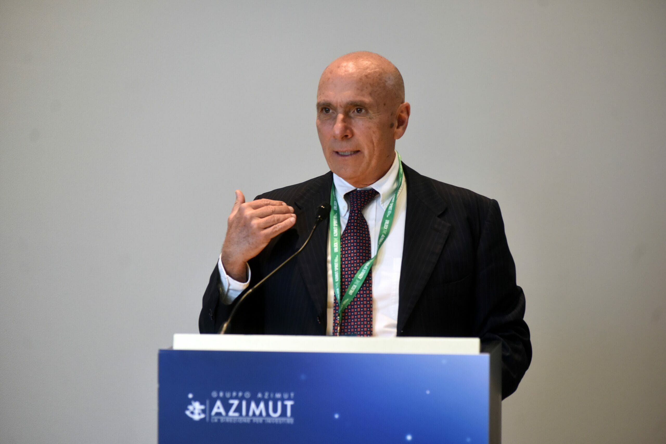 Pietro Giordano presidente Azimut, una delle 3 azioni del Ftse Mib in ipercomprato sul time frame settimanale