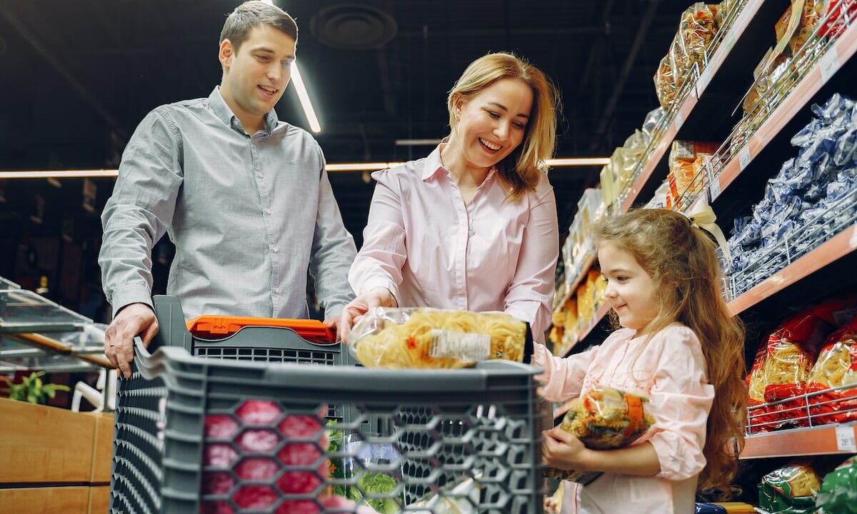 La Carta Acquisti si può utilizzare per spese alimentari, sanitarie e pagamento bollette