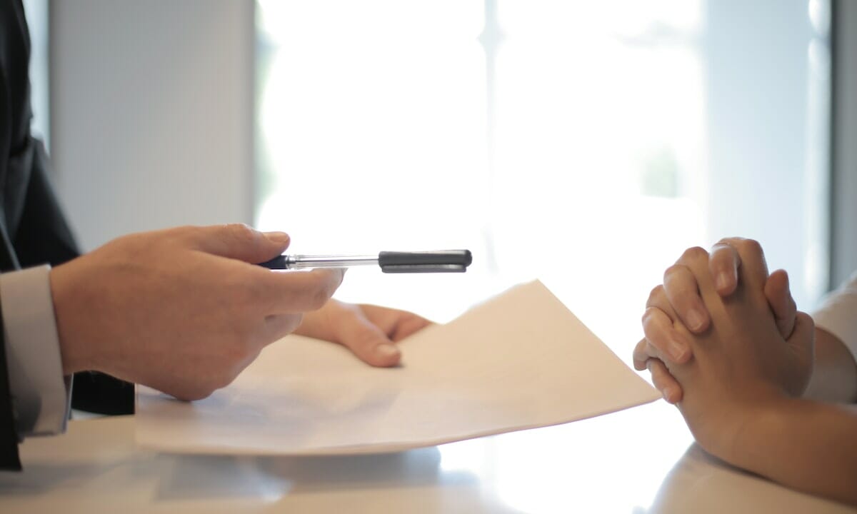La facoltà di modifica deve essere prevista nel contratto e approvata dal cliente