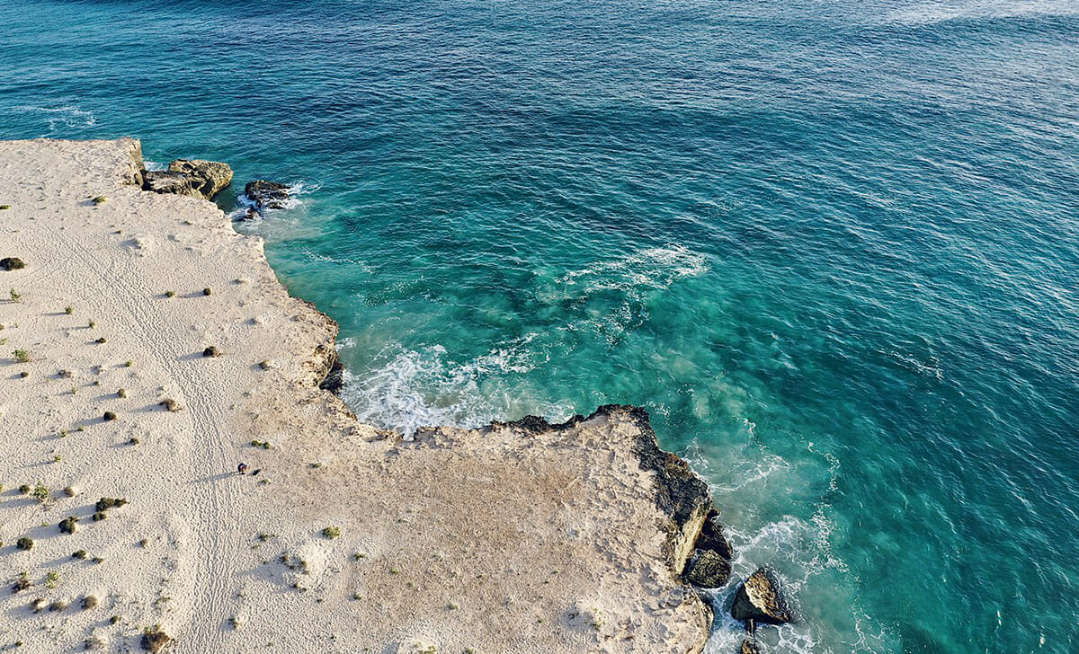 La magnificente Boa Vista, tra le isole di Capo Verde, ci regalerà dei tramonti indimenticabili e un’acqua azzurra come non la abbiamo mai vista