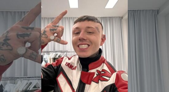 Lazza è un rapper di successo