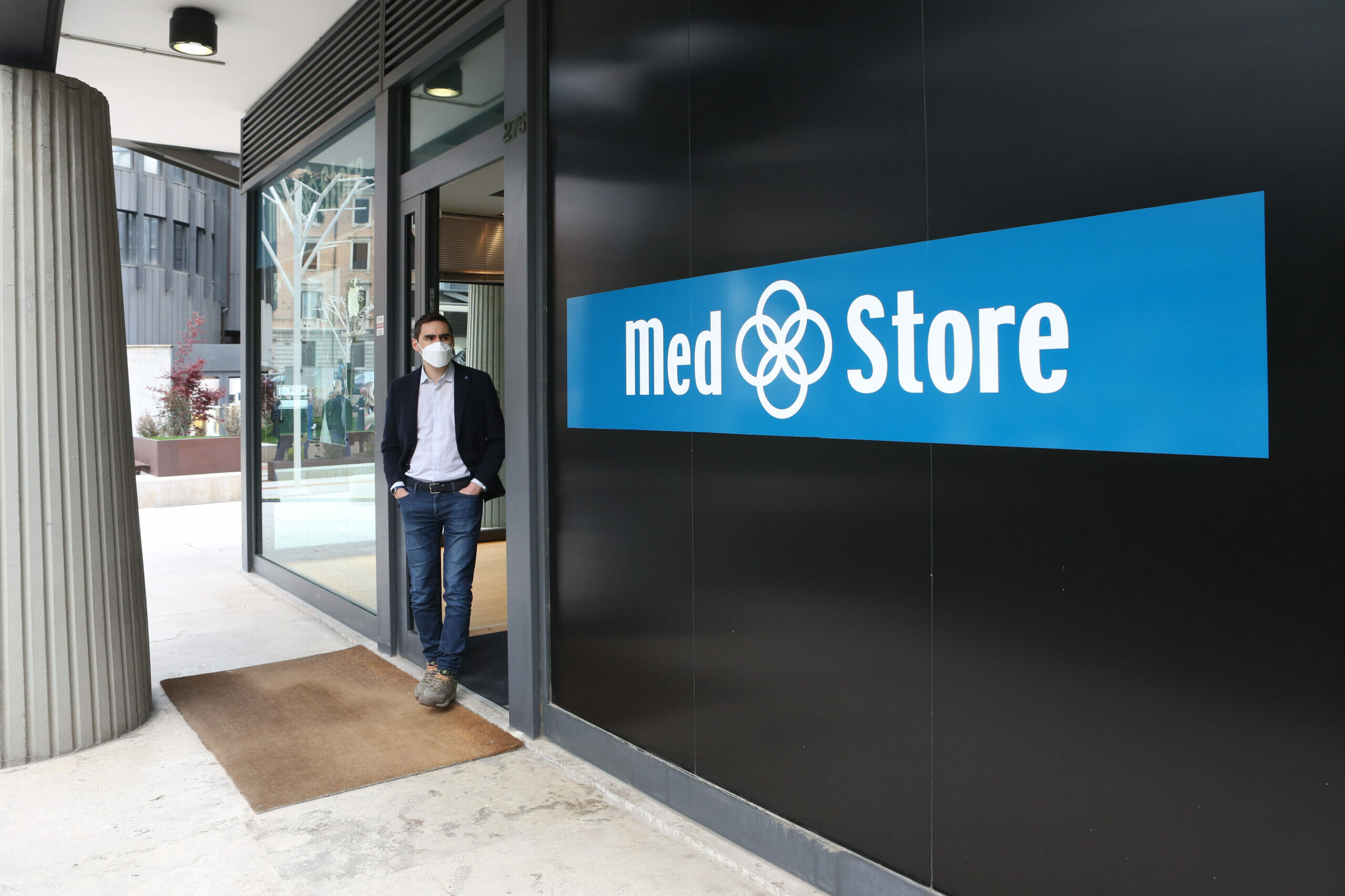 Med Store di Apple a Roma