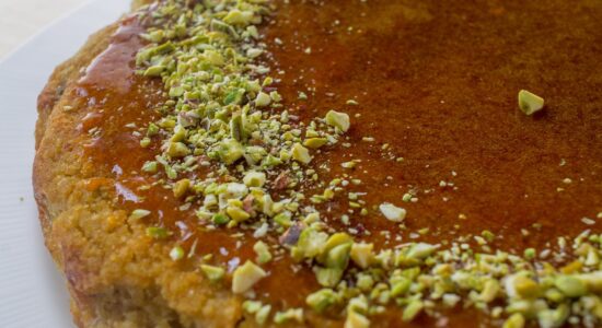 Nessuno resiste alla torta di pistacchio preparata così