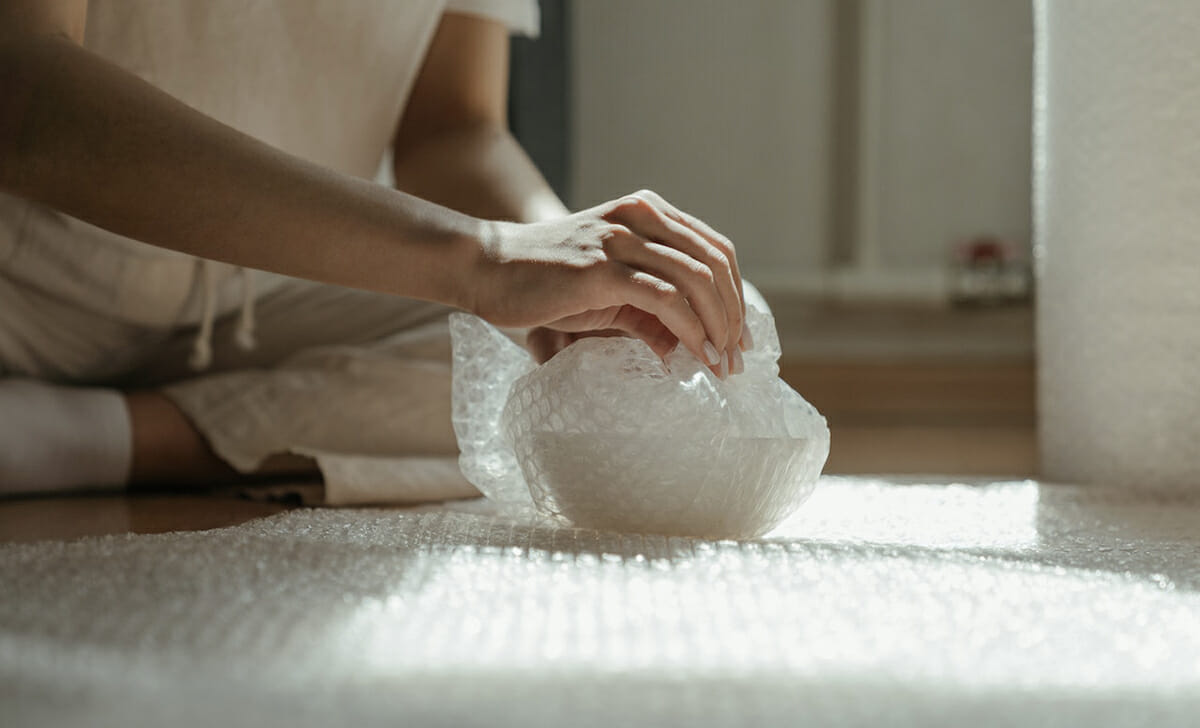 Possiamo avvolgere col pluriball le decorazioni più delicate