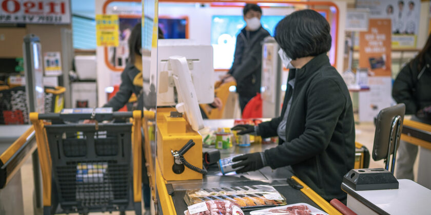 Quanto guadagna una commessa al supermercato?