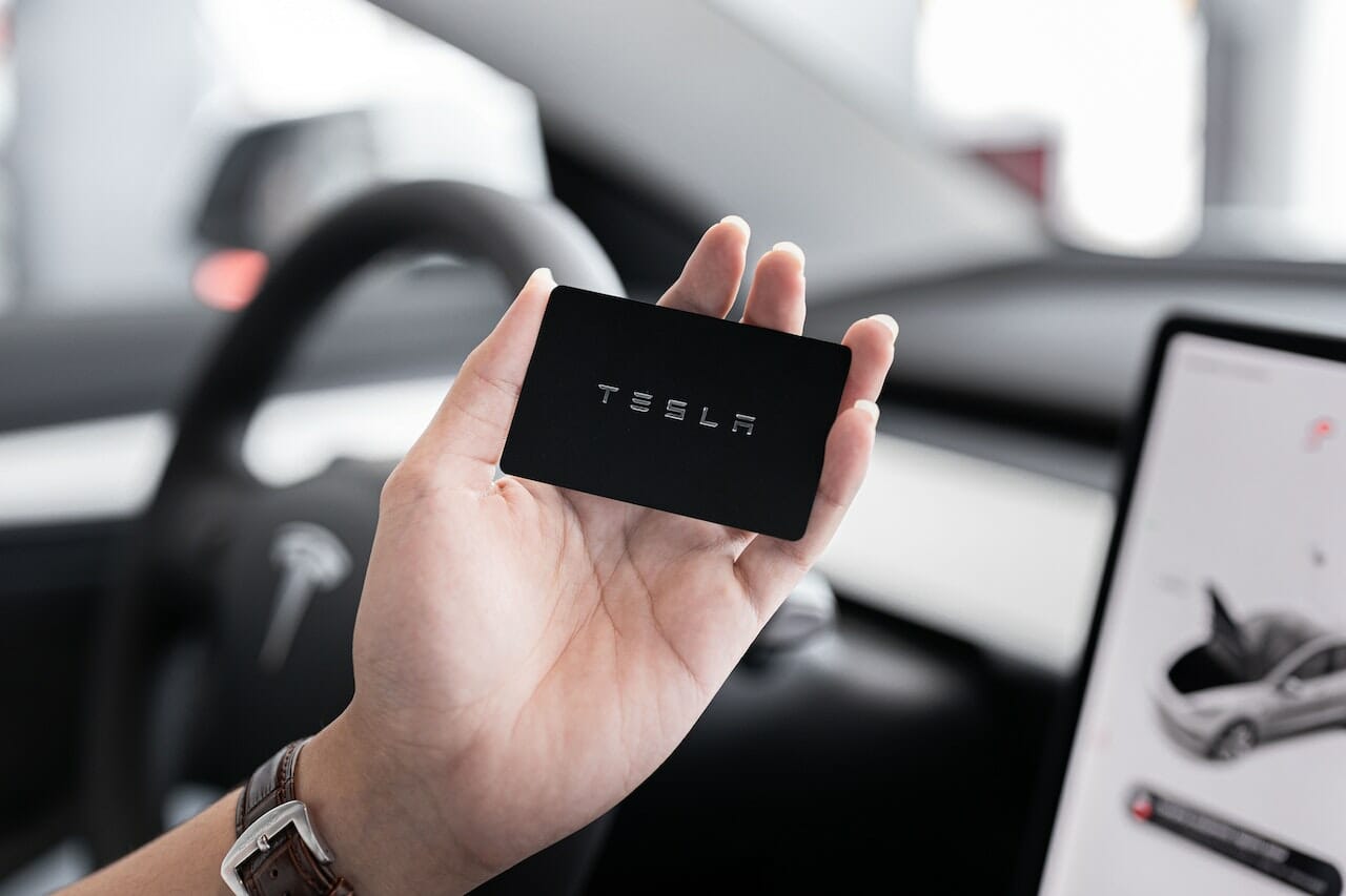 Questo potrebbe essere un buon momento per comprare le azioni Tesla