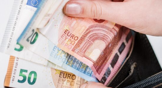 Si possono risparmiare centinaia di euro evitando di pagare
