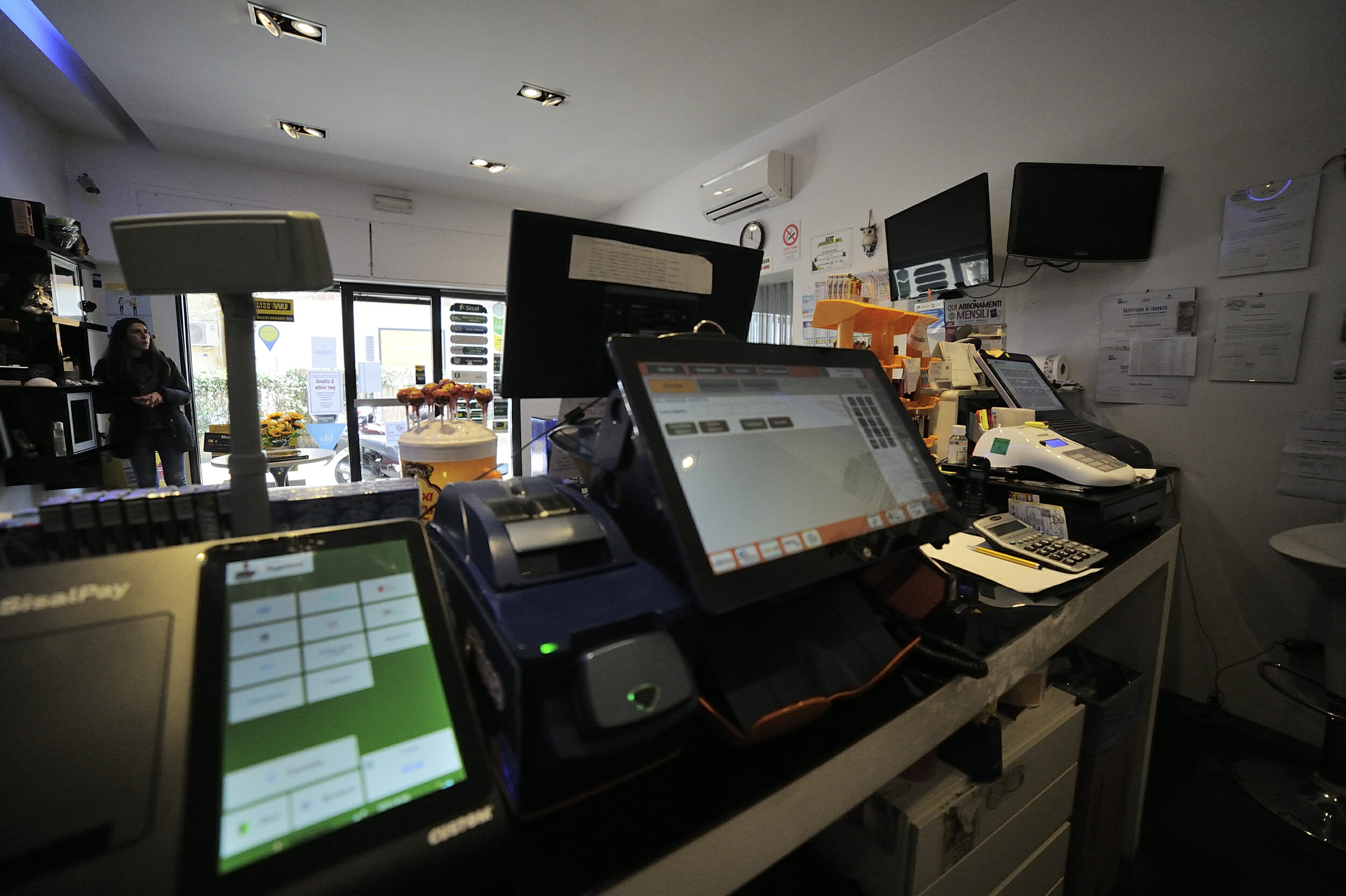 Tabaccheria con il gioco del Lotto e Superenalotto
