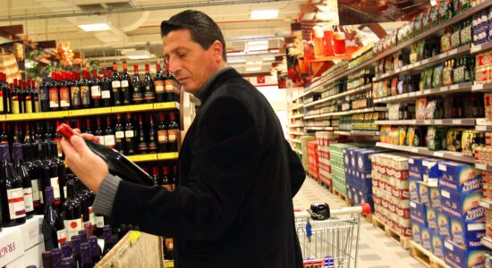 Vino al supermercato
