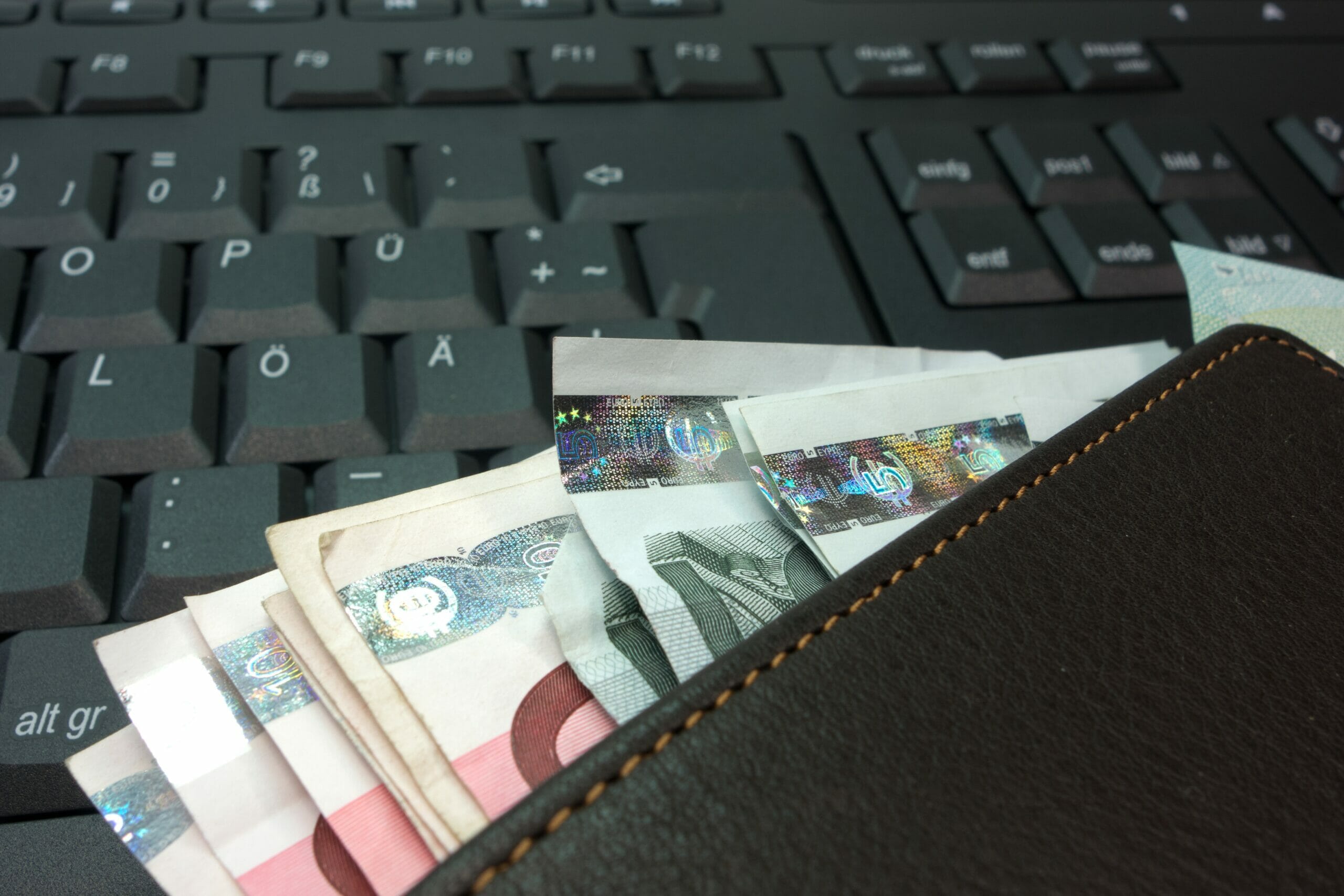 Con la Quota 103 i lavoratori non potranno prendere pensioni più alte di 2.818 euro lordi al mese.