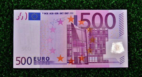 Guadagna anche 500 €
