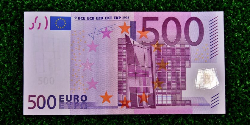 Guadagna anche 500 €