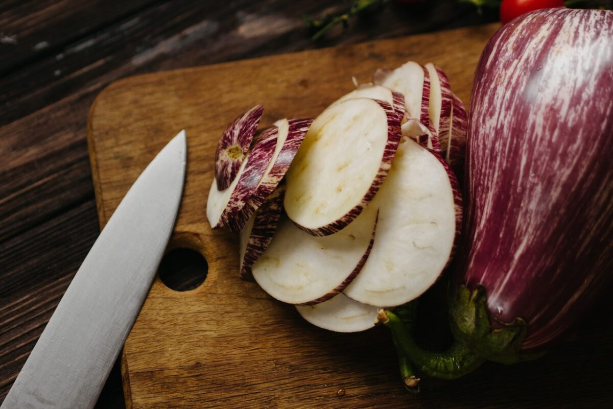 Per preparare le polpette possiamo usare le melanzane