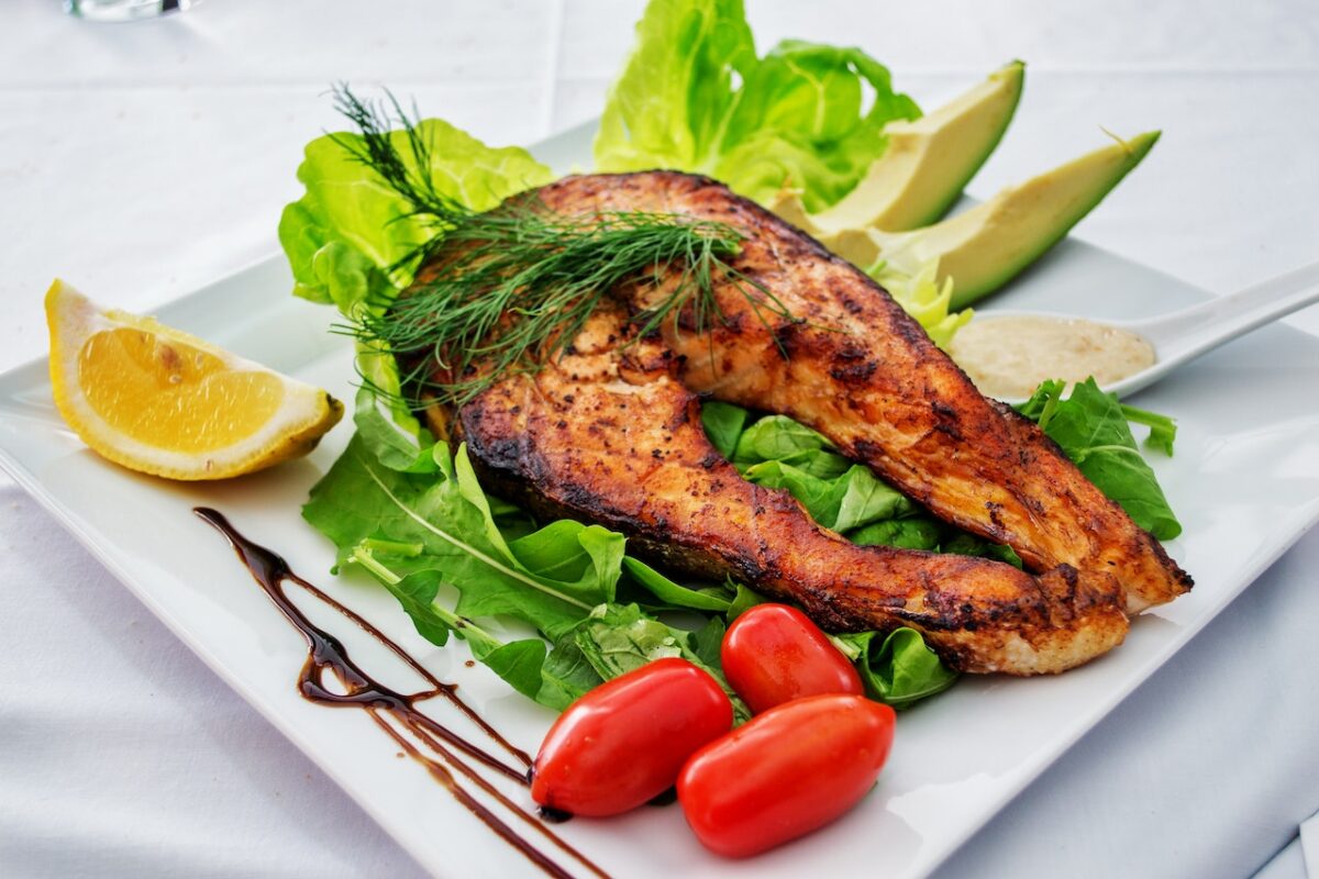 Tra i vari ingredienti usiamo il pesce spada