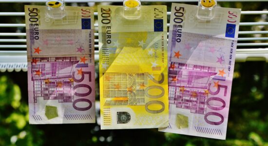 Avere 1.000 euro di interessi al mese