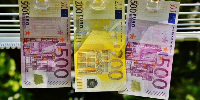 Avere 1.000 euro di interessi al mese