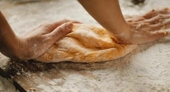 Come fare la focaccia barese