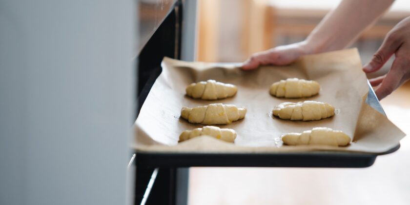 Come pulire le teglie da forno