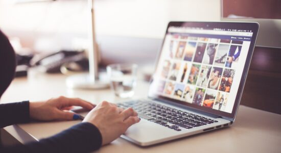 Come sopravvivere ad una intera giornata senza internet