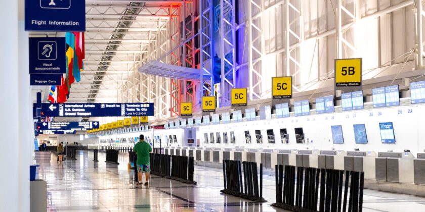 Conviene o non prenotare già da ora un volo per l'estate