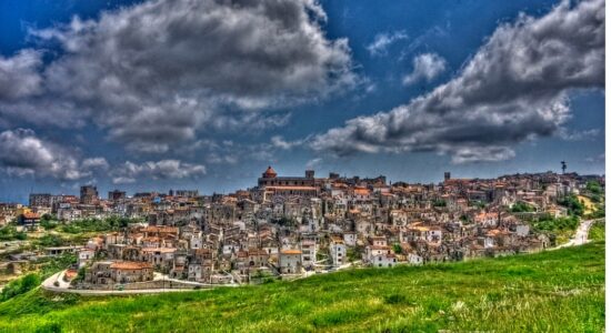 Fuga da sogno a San Valentino nel romantico borgo