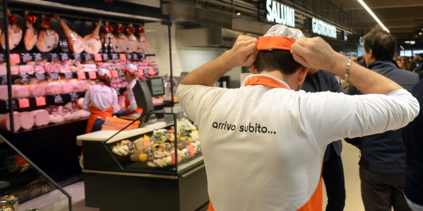 Il motivo per cui non ci sono finestre nel supermercato