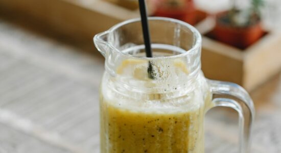 Il succo di kiwi aiuta l’intestino