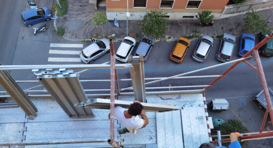 La casa diventa un problema per gli italiani