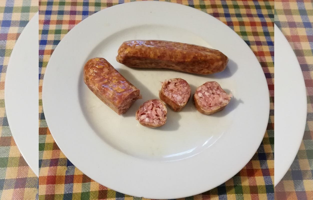 La ciuiga è un salame affumicato