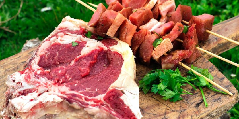 Mangiare solo il magro della carne o anche il grasso