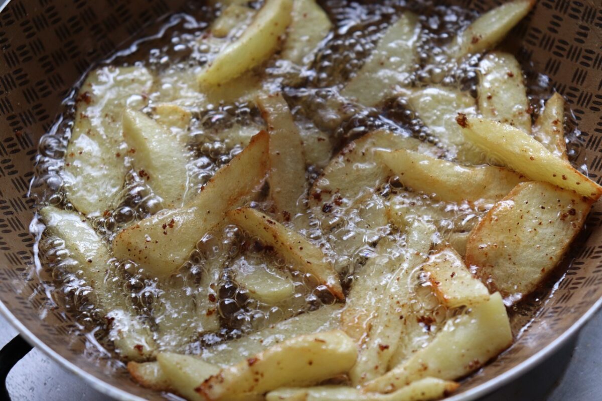 Per una maggiore croccantezza eseguire una doppia frittura